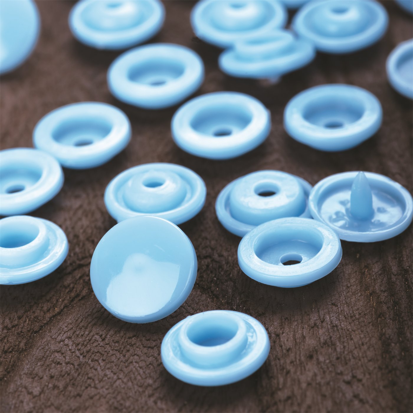 Snap Fasteners A200-3018 – Sewing Notions supplied by Liberty Port from Ningbo, China